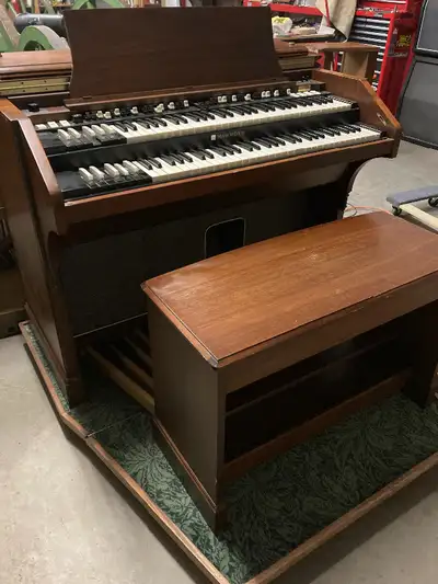 Hammond A105 with Leslie 145/147 speaker, View more