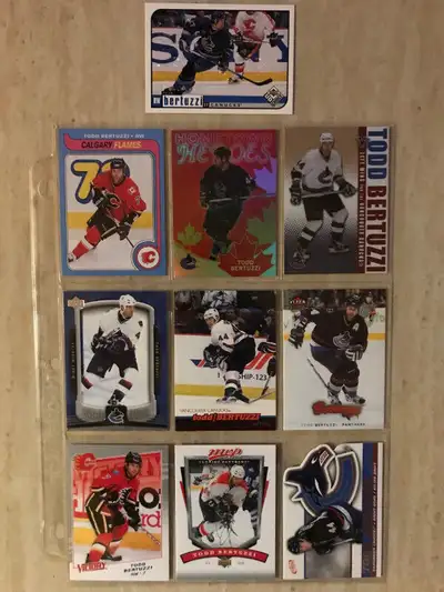 Lot de 10 cartes de hockey différentes - Todd Bertuzzi, View more