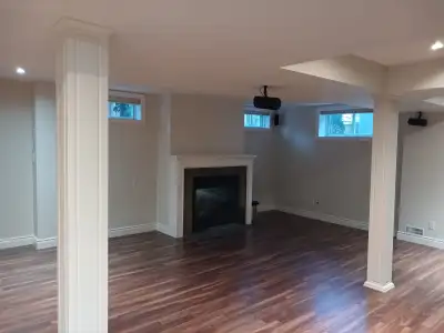 North Oshawa basement rental > Close to 407 & Durham College/Ontario Tech > Near shopping centre wit...