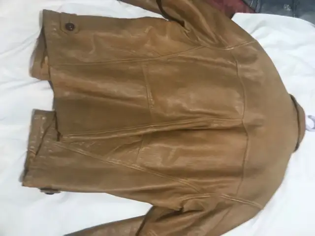 Bod & Christensen Leather Jacket in Men's in Laval / North Shore - Image 5