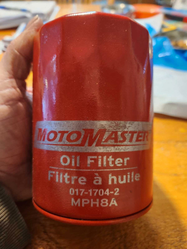 Oil filter in Engine & Engine Parts in Kawartha Lakes