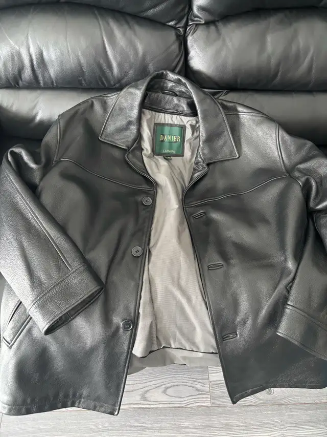 Men’s leather jacket in Men's in Strathcona County - Image 3