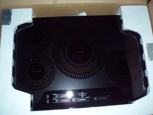 FRIGIDAIRE COOKTOP in Stoves, Ovens & Ranges in Hamilton - Image 2