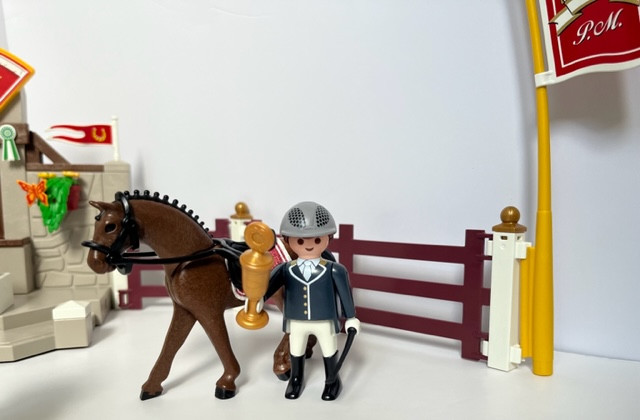 Playmobil 5224 Horse Show in Toys & Games in Ottawa - Image 3