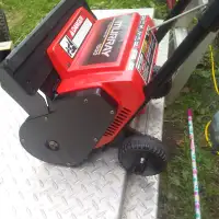 Murray Snowthrower excellent working condition