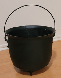 Antique Large Cast Iron Footed Campfire Pot Cauldron