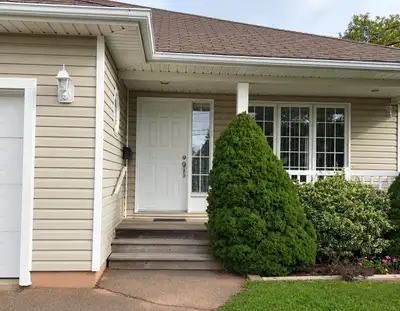 Unheated - 2 bedroom, 1.5 bathrooms, garage, unfinished basement Includes snow removal (driveway onl...
