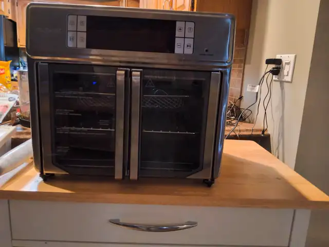 Air fryer in Microwaves & Cookers in Chatham-Kent - Image 3