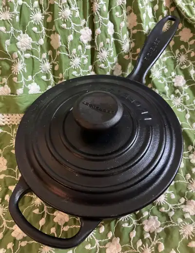 Black Le Crueset cast iron pot, View more