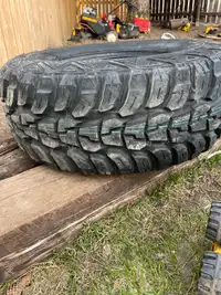 315/70r17 mud tire new