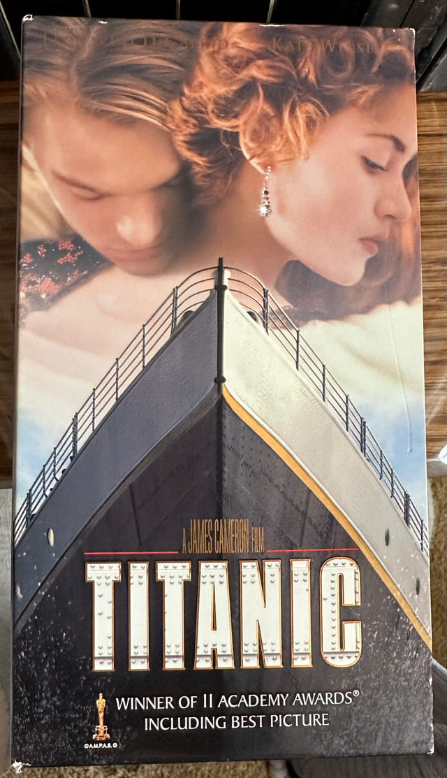 Titanic on VHS in CDs, DVDs & Blu-ray in Stratford