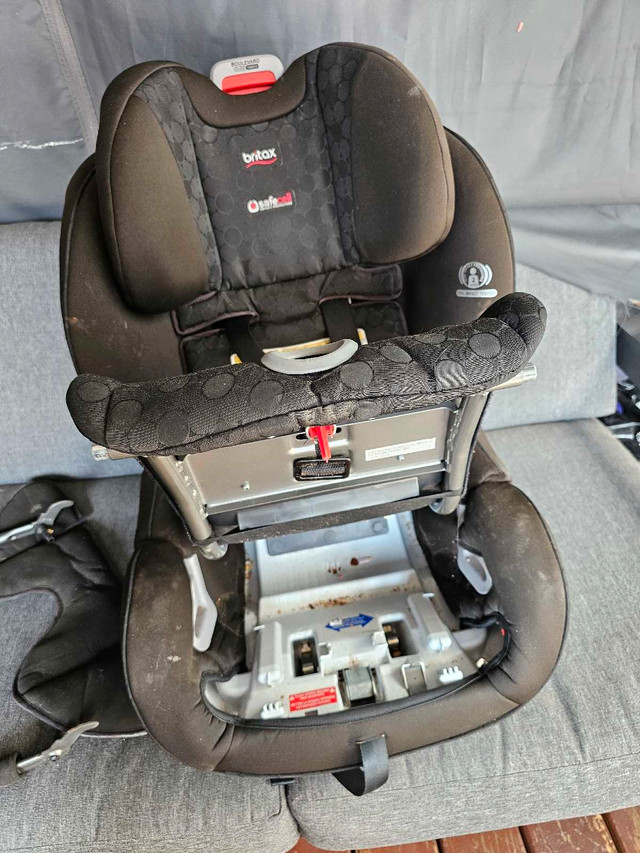 Britax Boulevard ClickTight Convertible Car Seat - READ AD in Strollers, Carriers & Car Seats in Strathcona County - Image 2