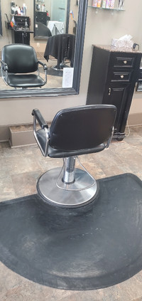 Hair salon chair rental