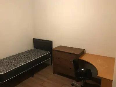 Belle Chambre Meublée T.Inclus avec WiFi