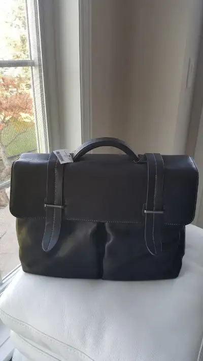 Brand New Danier Leather Bag, View more