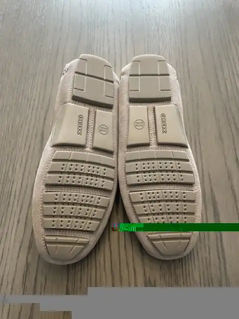 ADIDAS, STAN SMITH, REEBOK, GEOX MEN'S SIZE 9, 9-1/2 in Men's Shoes in City of Toronto - Image 8