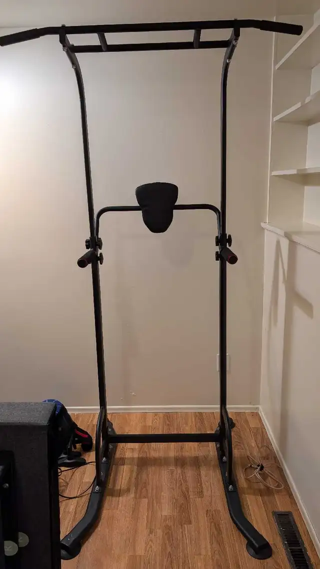 Power Tower Pull Up Bar for Home Gym Equipment Dip Station in Exercise Equipment in Saskatoon - Image 2