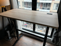 Bureau ajustable assis-debou | Adjustable sit-stand desk