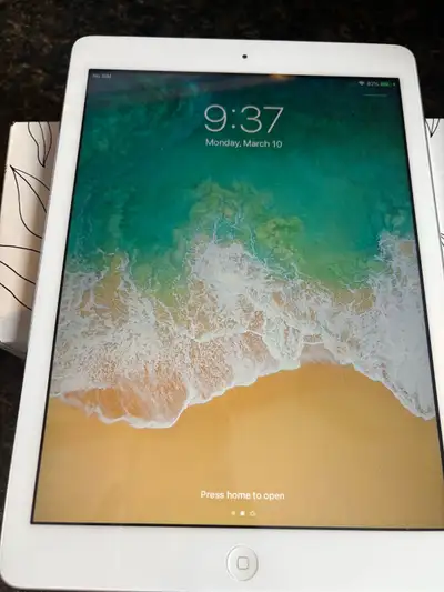 iPad Air  WiFi + Cellular 128GB, View more