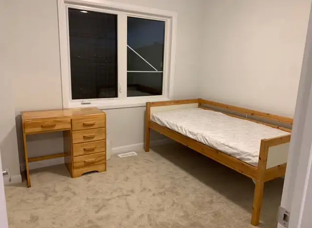 room for rent  in Room Rentals & Roommates in Ottawa - Image 8