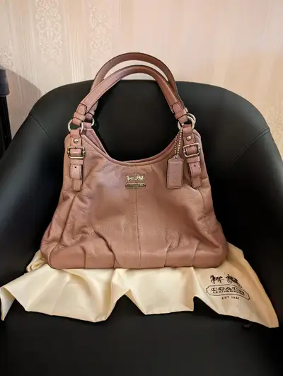 COACH PURSE 1941, View more