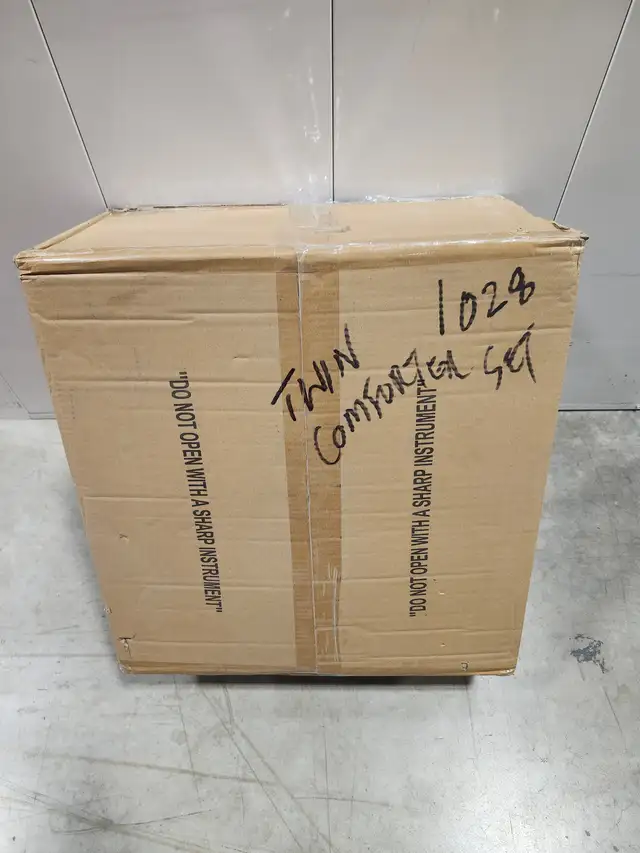 Home Essence Kids Theo Whale Printed Cotton Comforter in Bedding in Mississauga / Peel Region - Image 7