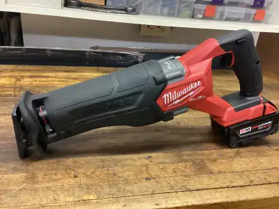 MILWAUKEE M18 GEN 2 FUEL BRUSHLESS SAWZALL and 5.0 AH XC BATTERY, View more