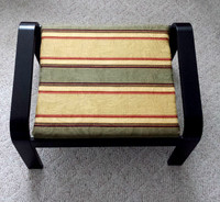 * Bench / Footstool : Like NEW, Clean, Smoke Free, Sturdy