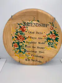Vintage FRIENDSHIP Wall Hanging Plate - 6.25 in
