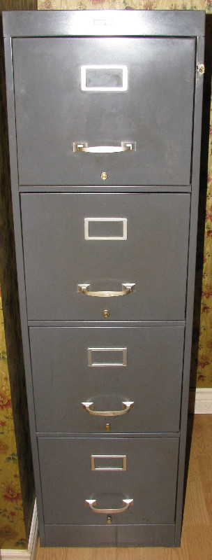 4-Drawer Metal Filing Cabinet in Bookcases & Shelving Units in Saint John