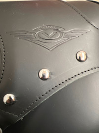 Kawasaki Vulcan Classic Leather Saddlebag Right oem 57003-0089 r