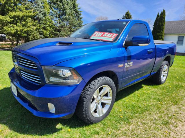 2015 RAM Sport Short Box in Cars & Trucks in London