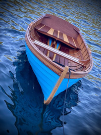 Cedar lapstrake Rowboat 