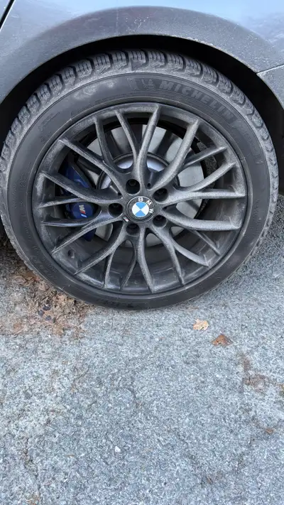 4x 18” winter wheels purchased new at Halifax BMW ($3,000) new Michelin X-Ice (225/45R18) winters pu...