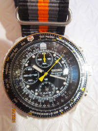 SEIKO Men's Pilot Watch Alarm Chronograph SNA411