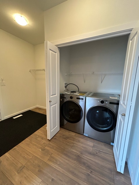 **3Bed 2.5Bath House For Rent In Sage Creek** 5