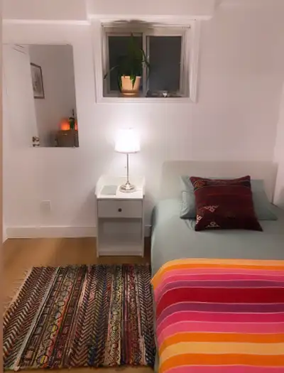 Cozy room in the basement for rent