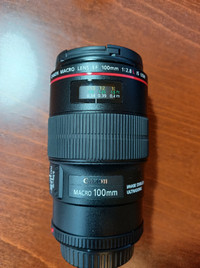 Canon EF 100mm f/2.8L Macro IS USM Lens, mint condition