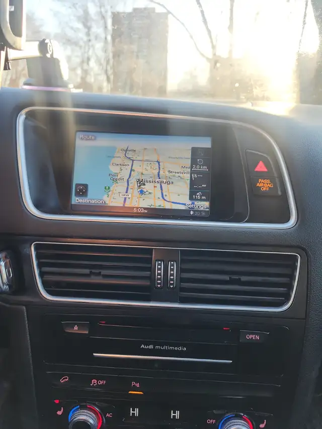 Audi Q5600046453644349448
