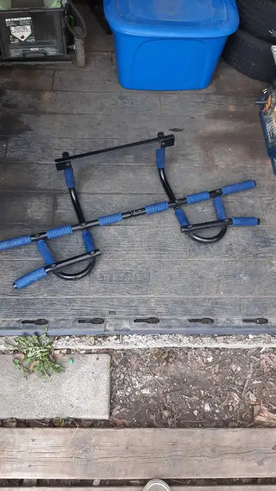 pull up bar, View more