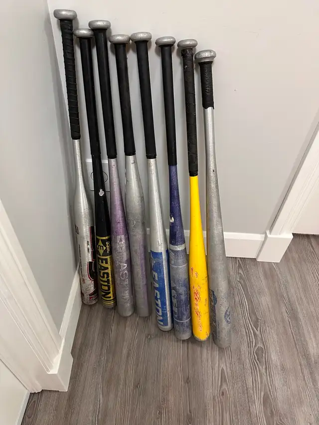 Slo-pitch / Softball bats - Priced individually in Baseball & Softball in Kitchener / Waterloo - Image 2