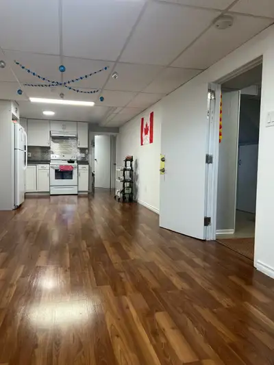 room for rent, sharing room for girls, woman