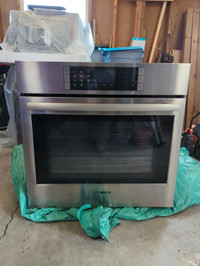 Bosch 30" 800 series stainless steel wall oven