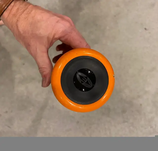 MINT Easton CNT Stealth Comp 32”/22oz Youth Baseball Bat BCN16 in Baseball & Softball in Markham / York Region - Image 10