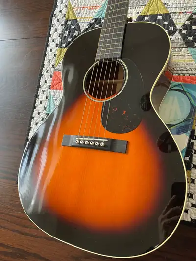 Martin CEO-7 2023 - Excellent Shape - w/K&K Pickup, View more