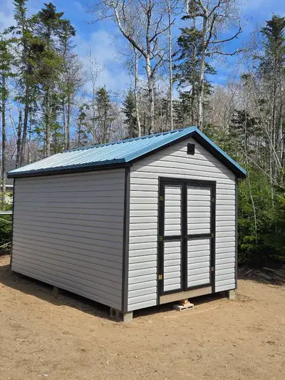 Livraison incluse dans les environs. Jai un shed de 10x16 a vendre. Plancher en 2x6 avec osb 5/8. Po...