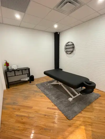 Room for Rent in Warehouse District