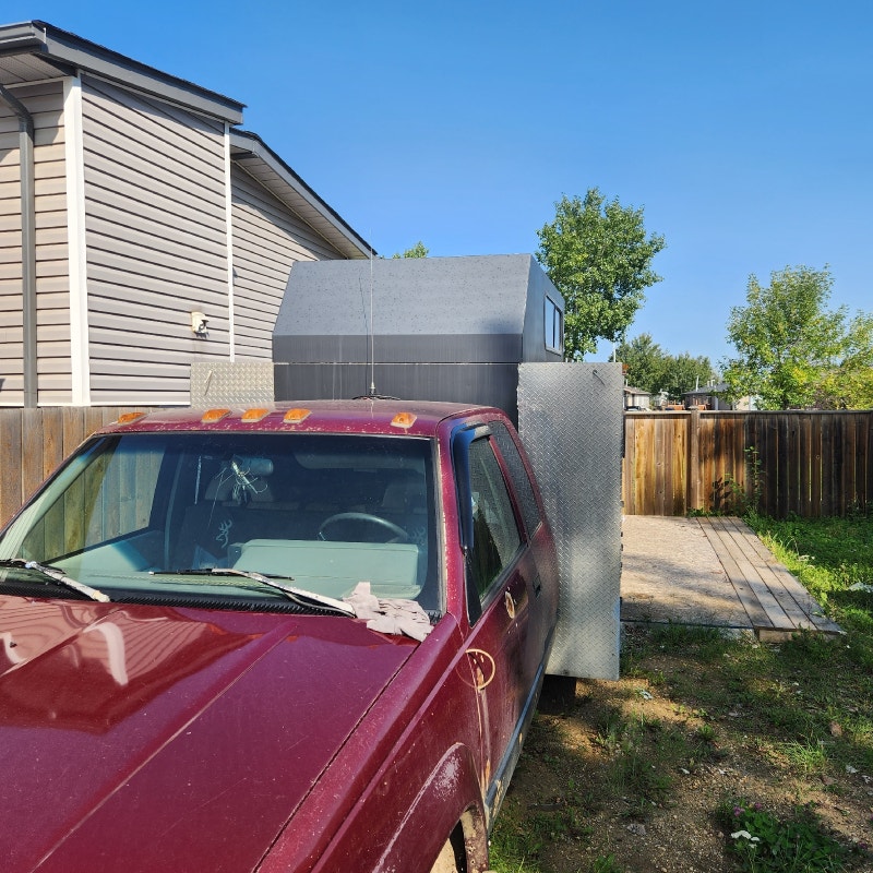 Service body with sleeper bunk Cars & Trucks Fort McMurray Kijiji