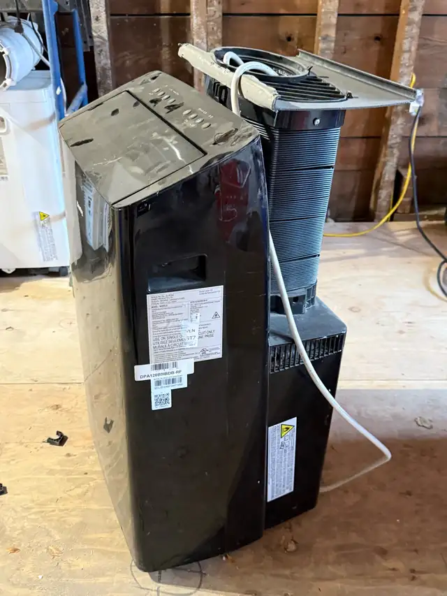 Danby Air conditioner in Heaters, Humidifiers & Dehumidifiers in City of Toronto - Image 3