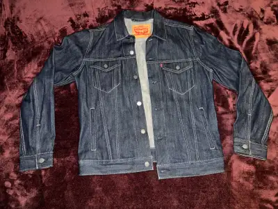 BLUE LEVI JEAN JACKET – SIZE MEDIUM, View more